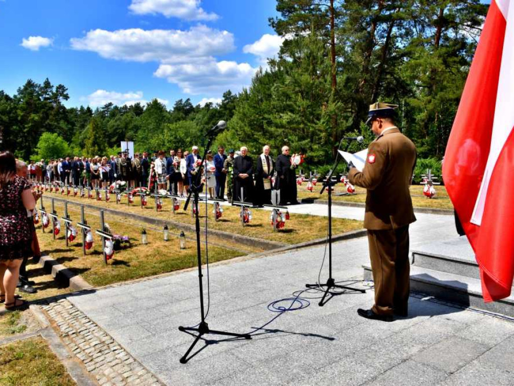 78. rocznica bitwy partyzanckiej pod Osuchami. Mszę odprawił i wygłosił homilię ks. Andrej Puzon [ZDJĘCIA]