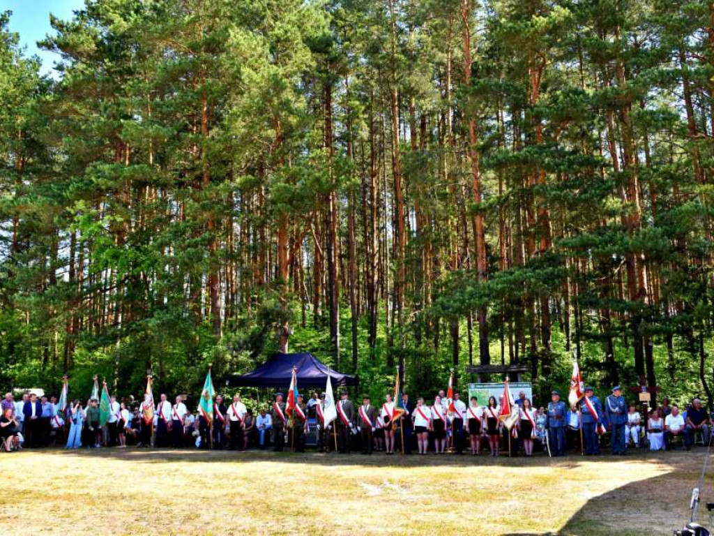 78. rocznica bitwy partyzanckiej pod Osuchami. Mszę odprawił i wygłosił homilię ks. Andrej Puzon [ZDJĘCIA]