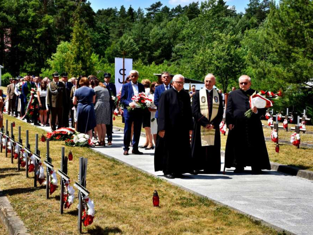 78. rocznica bitwy partyzanckiej pod Osuchami. Mszę odprawił i wygłosił homilię ks. Andrej Puzon [ZDJĘCIA]