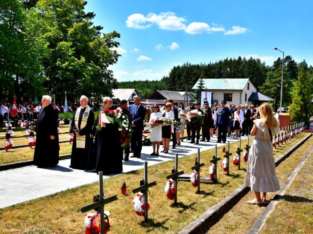 78. rocznica bitwy partyzanckiej pod Osuchami. Mszę odprawił i wygłosił homilię ks. Andrej Puzon [ZDJĘCIA]