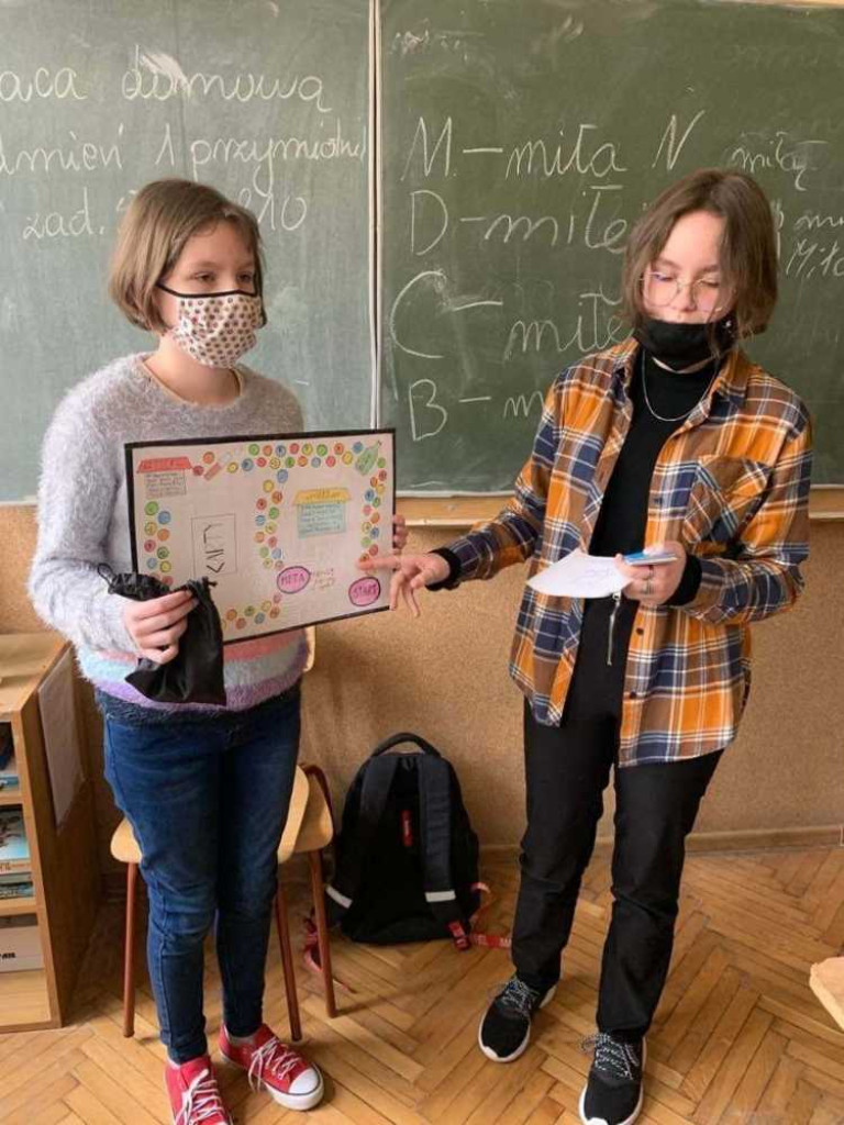 Sukcesy uczniów SP nr 1 w Hrubieszowie w roku szkolnym 2021/2022 [ZDJĘCIA]