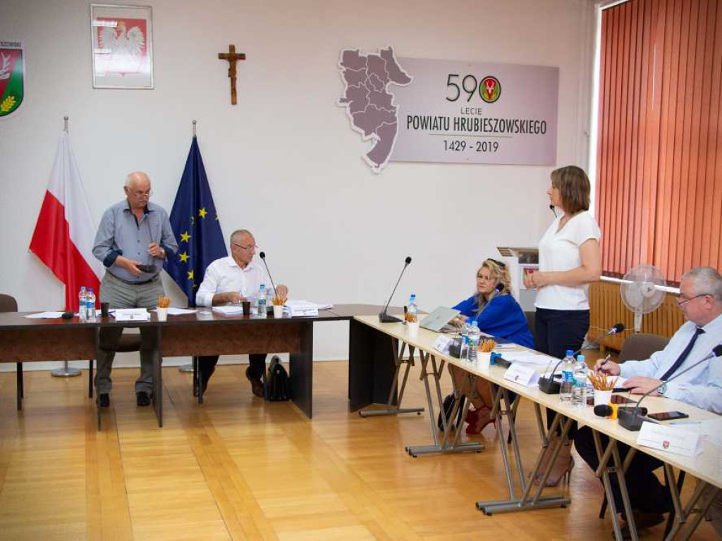 Hrubieszów: Absolutorium dla Zarządu Powiatu [ZDJĘCIA]