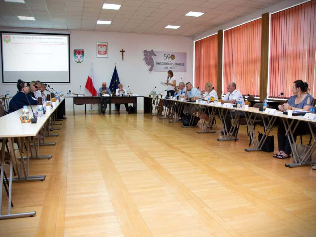 Hrubieszów: Absolutorium dla Zarządu Powiatu [ZDJĘCIA]