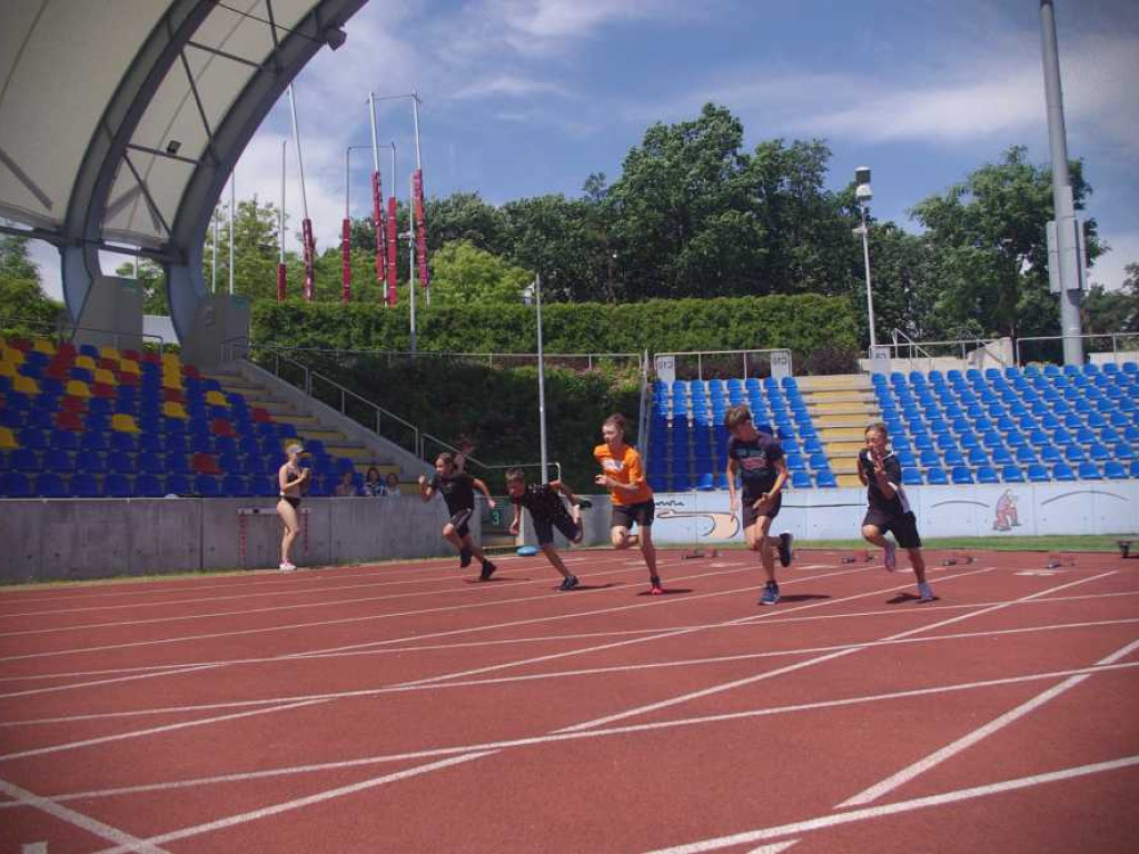 Lekkoatletyczny obóz sportowy w Puławach [ZDJĘCIA]