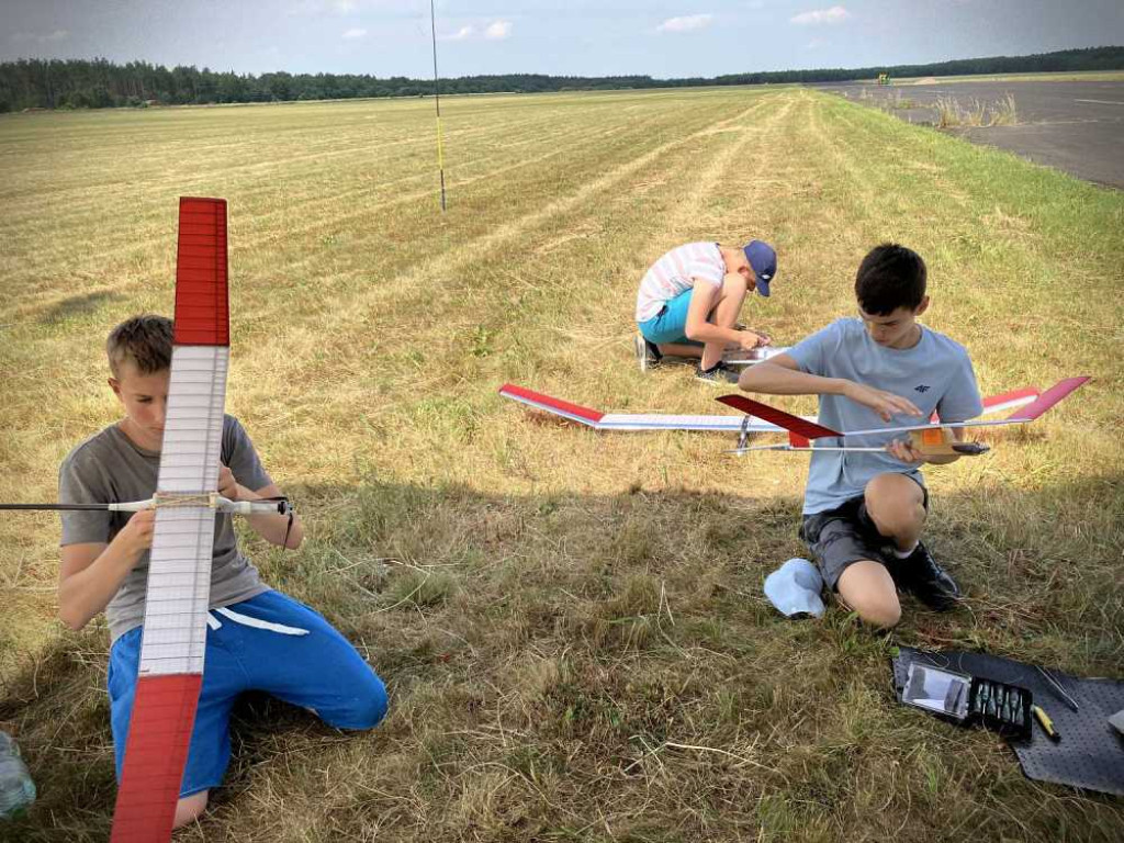 4 medale hrubieszowskich modelarzy na mistrzostwach Polski [ZDJĘCIA]