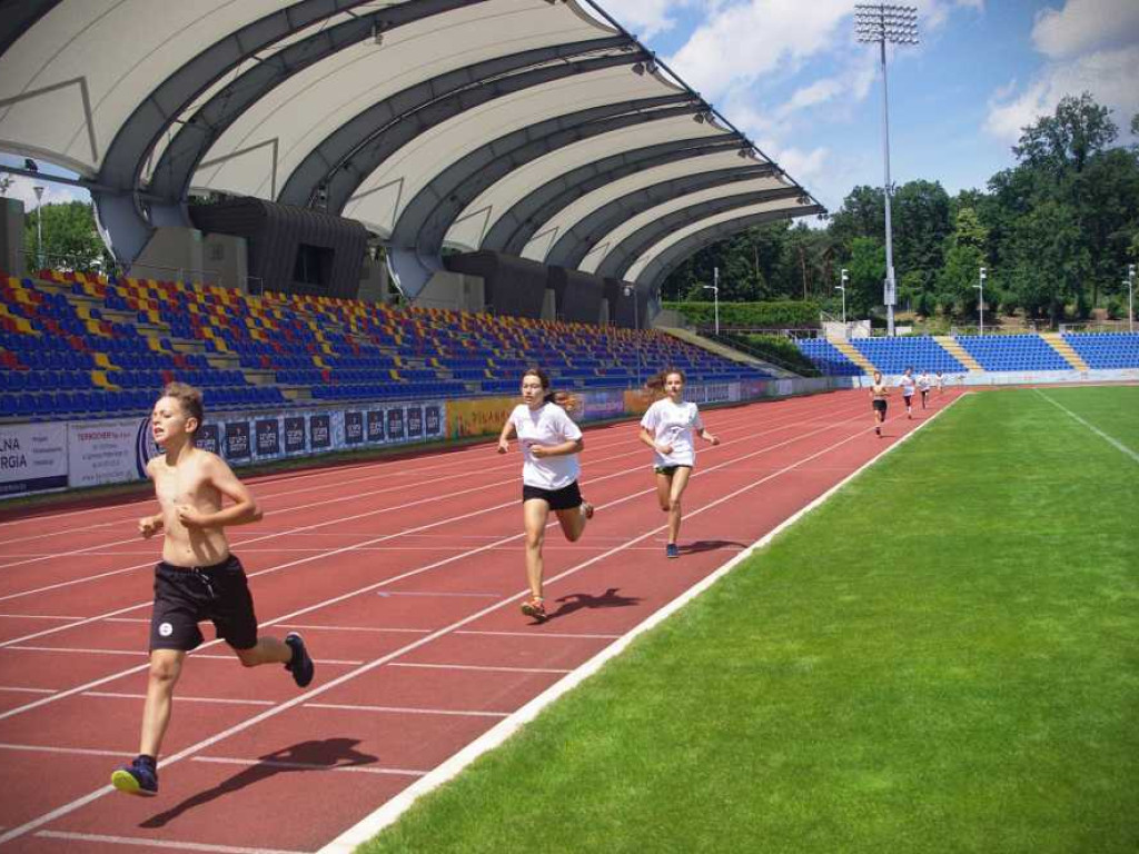 Udany sprawdzian lekkoatletów Unii Hrubieszów na obozie sportowym! [ZDJĘCIA]