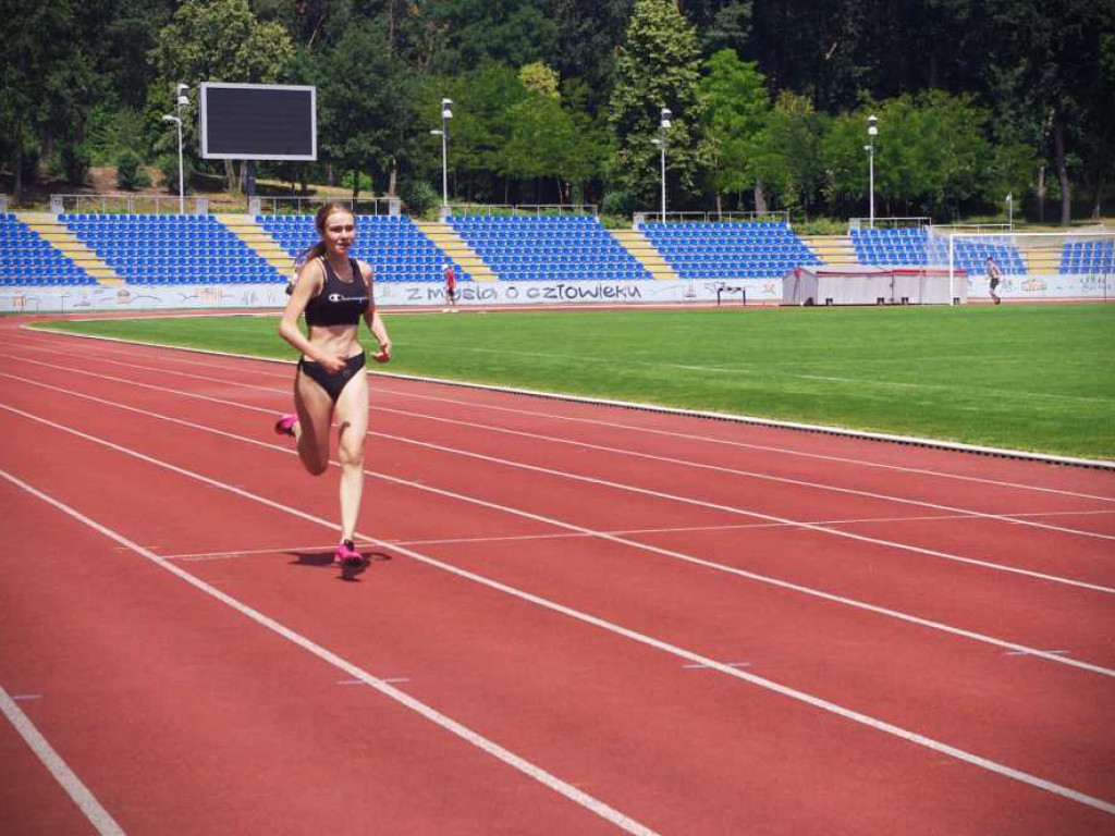 Udany sprawdzian lekkoatletów Unii Hrubieszów na obozie sportowym! [ZDJĘCIA]