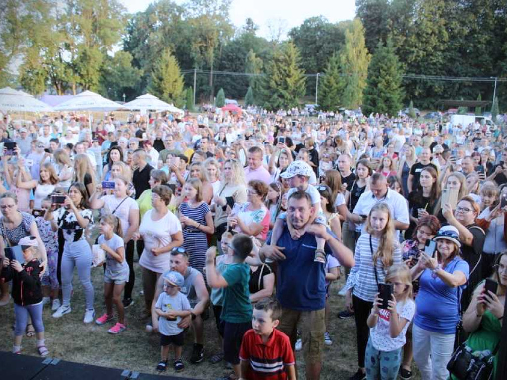 Mieszkańcom - w podzięce za solidarność! Powitanie wakacji w Dołhobyczowie [ZDJĘCIA]