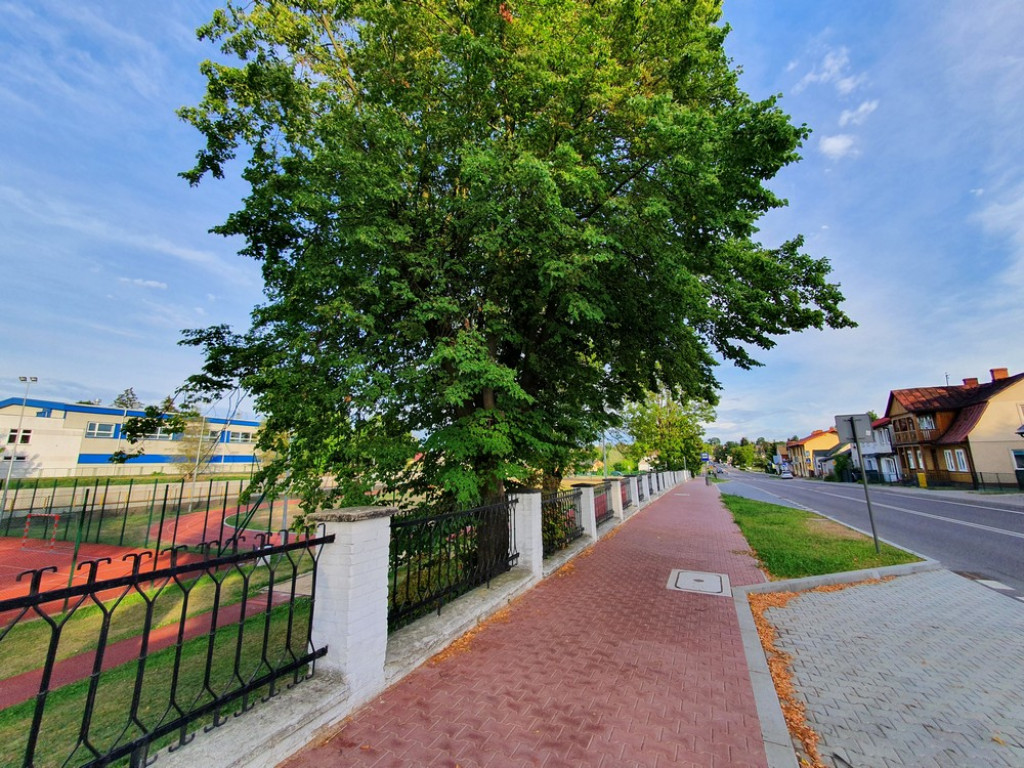 Hrubieszów: Droga dojazdowa do basenu (ZDJĘCIA)