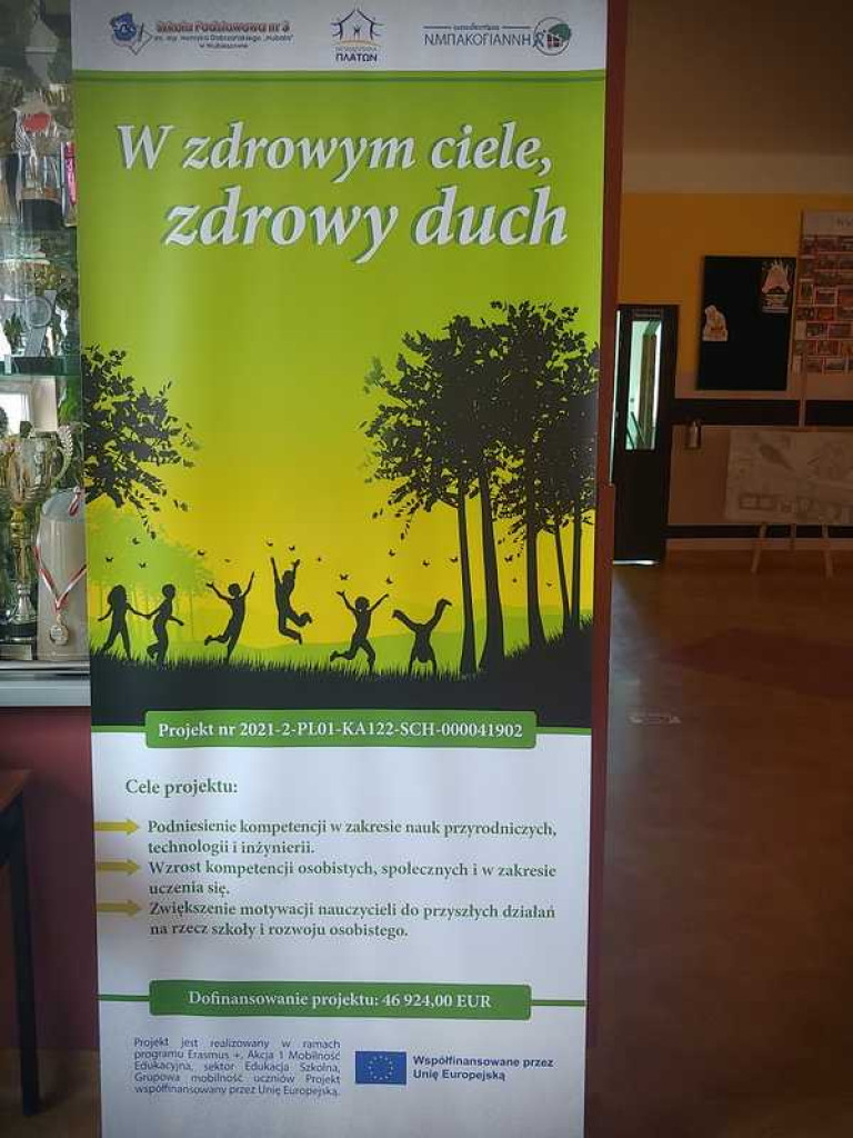 Hrubieszów: Certyfikaty dla uczniów hrubieszowskiej Trójki [ZDJĘCIA]