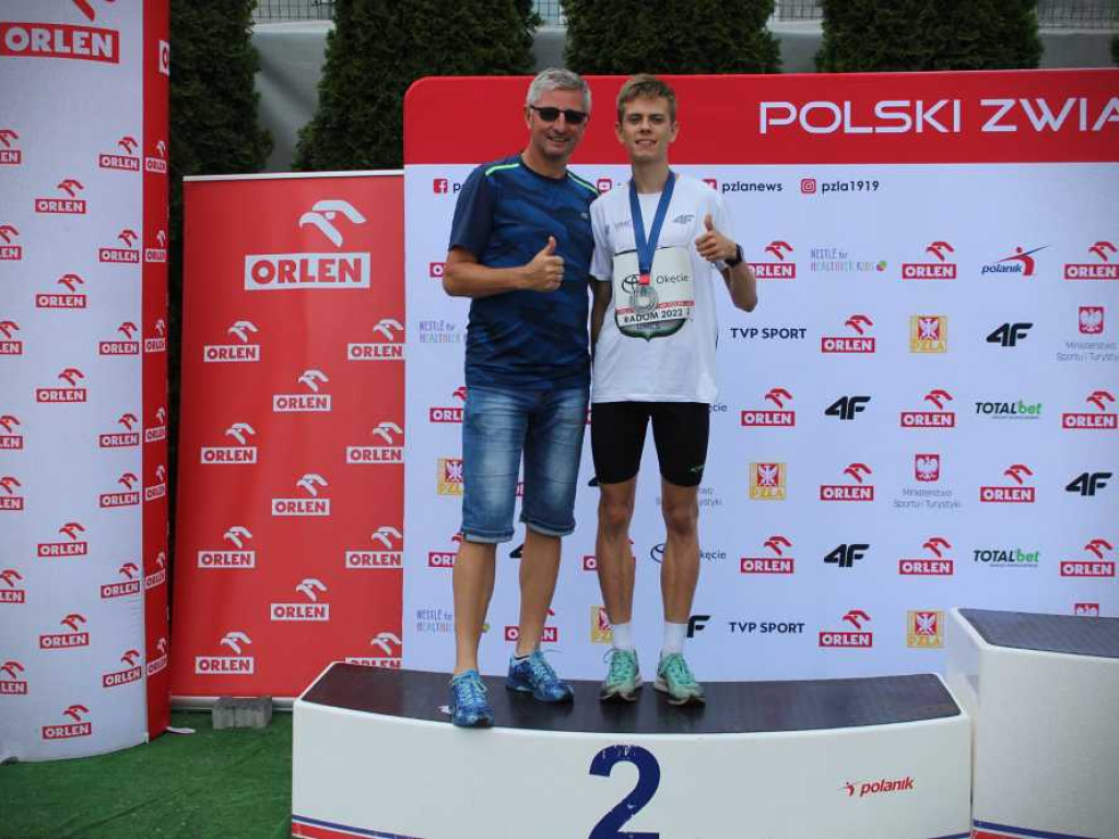 Dwa medale Bartka Kitlińskiego podczas Mistrzostw Polski Juniorów w lekkiej atletyce [ZDJĘCIA]