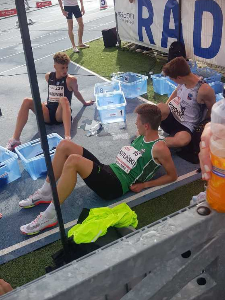 Dwa medale Bartka Kitlińskiego podczas Mistrzostw Polski Juniorów w lekkiej atletyce [ZDJĘCIA]