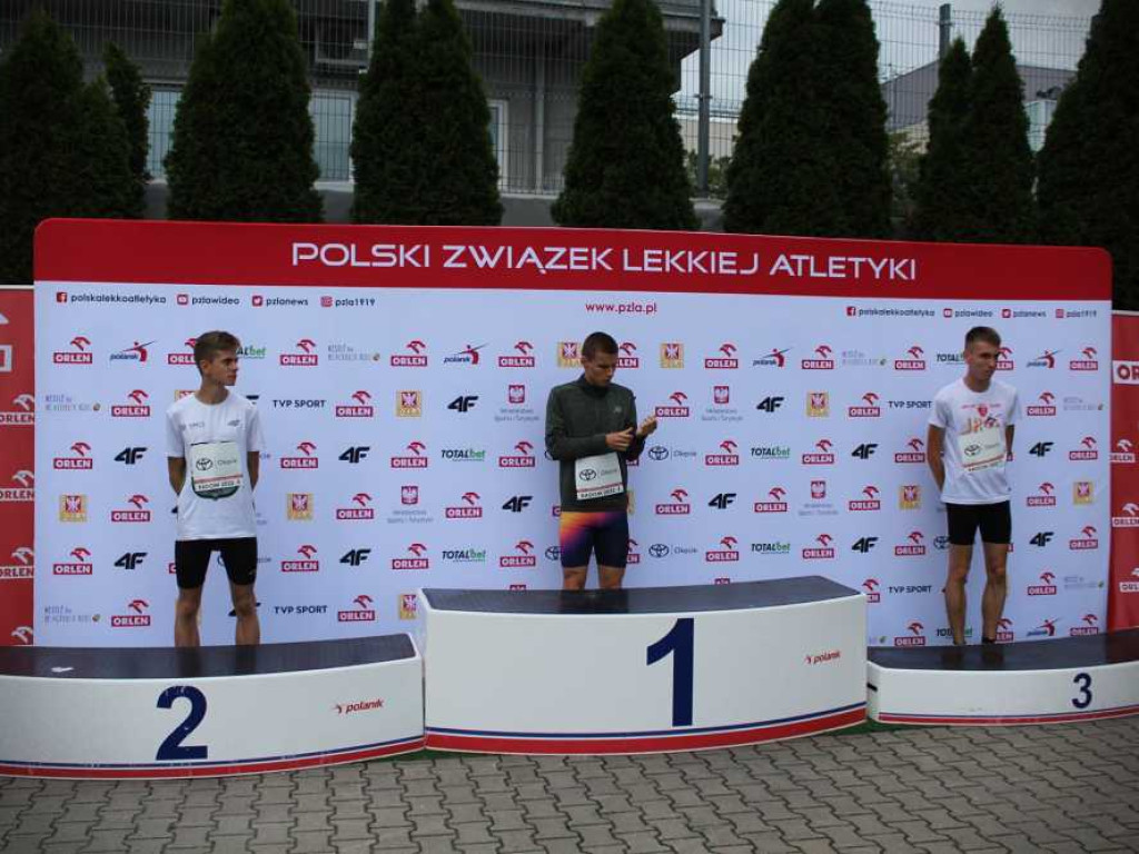 Dwa medale Bartka Kitlińskiego podczas Mistrzostw Polski Juniorów w lekkiej atletyce [ZDJĘCIA]