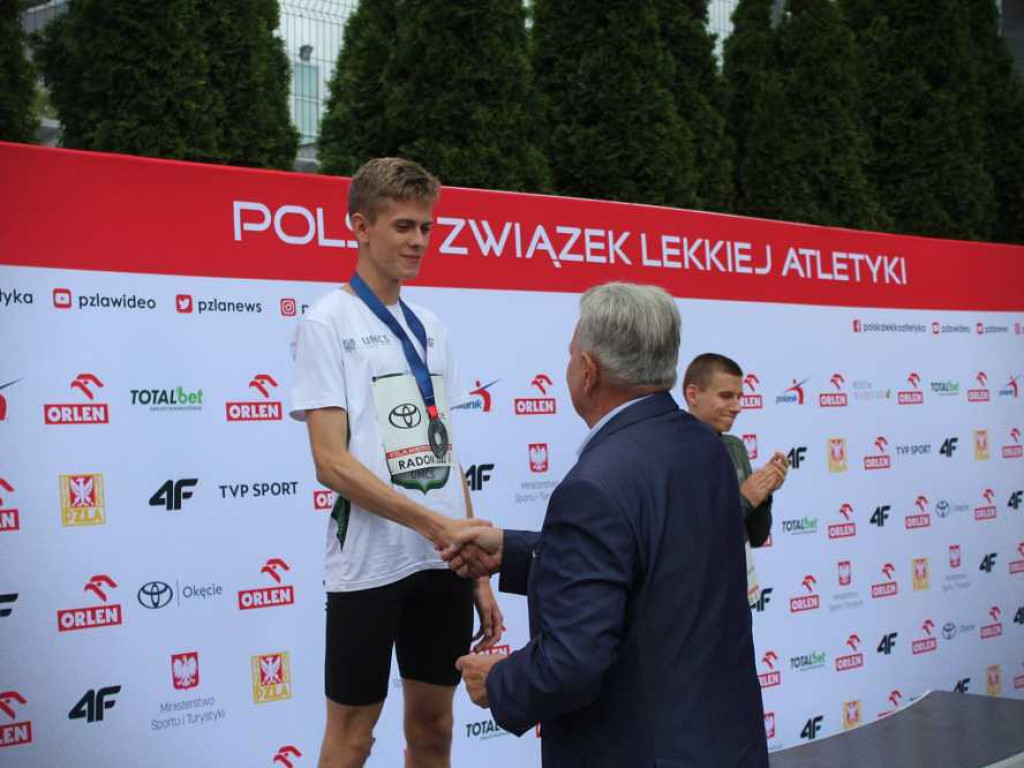 Dwa medale Bartka Kitlińskiego podczas Mistrzostw Polski Juniorów w lekkiej atletyce [ZDJĘCIA]