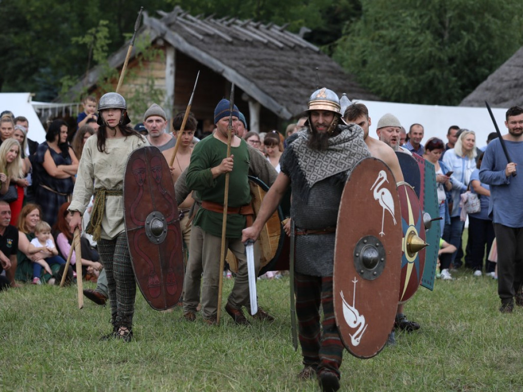 Biesiada Archeologiczna 2022 [ZDJĘCIA]