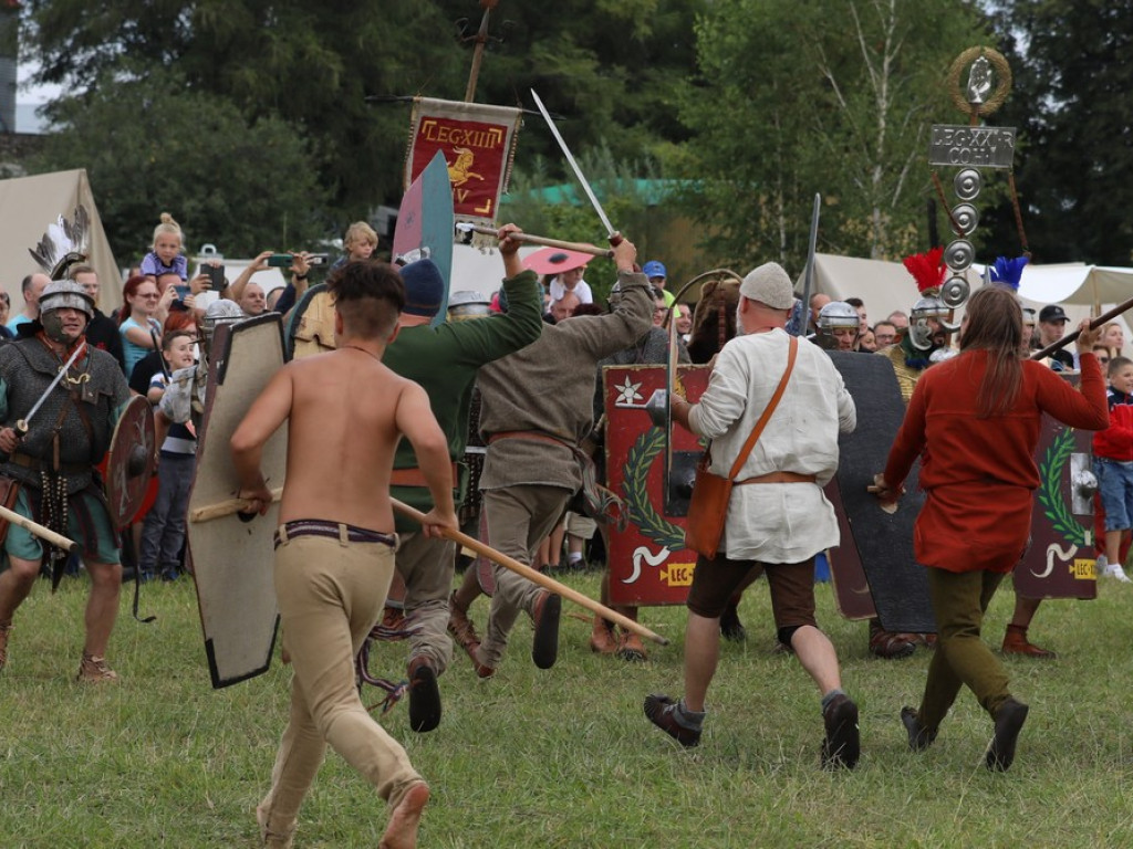 Biesiada Archeologiczna 2022 [ZDJĘCIA]