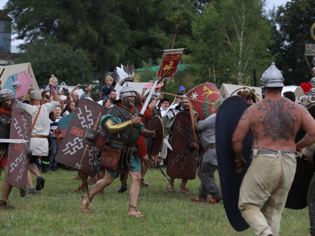 Biesiada Archeologiczna 2022 [ZDJĘCIA]