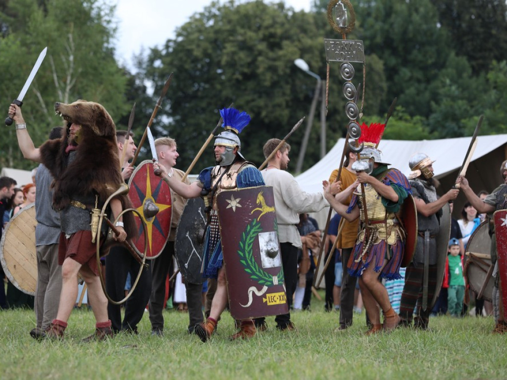 Biesiada Archeologiczna 2022 [ZDJĘCIA]