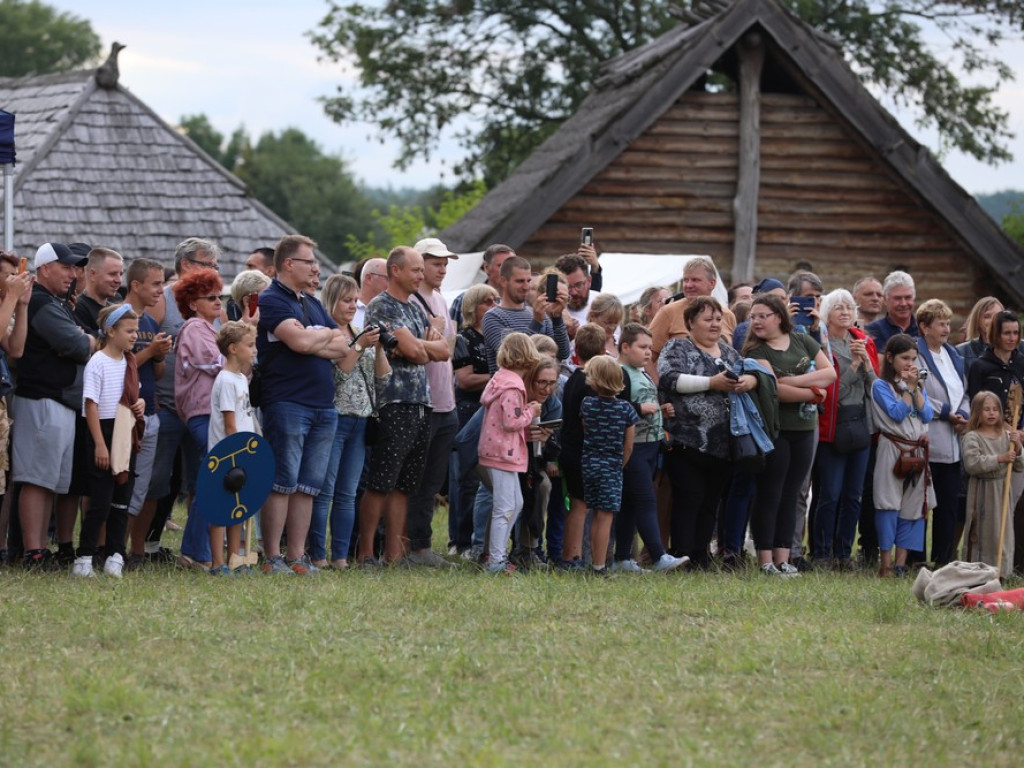 Biesiada Archeologiczna 2022 [ZDJĘCIA]