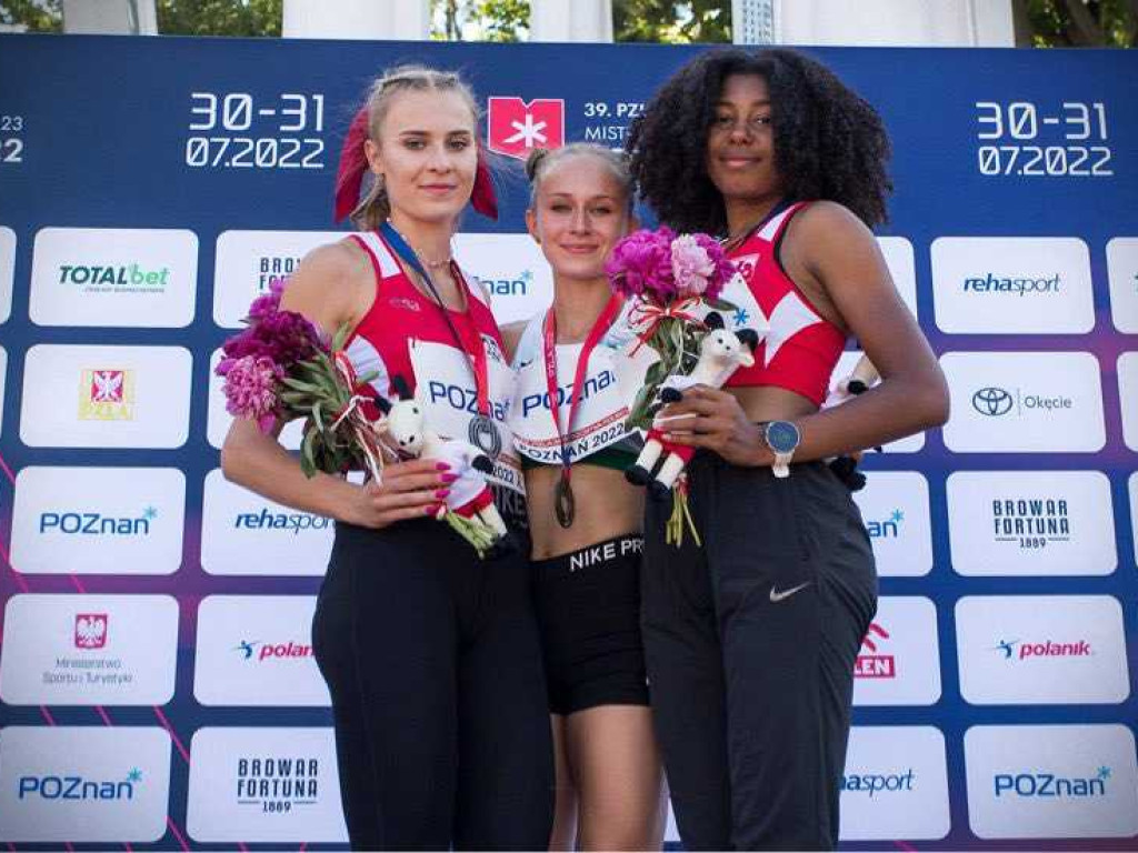 Trzy medale Karoliny Gajewskiej podczas Młodzieżowych Mistrzostwach Polski w lekkiej atletyce! [ZDJĘCIA]