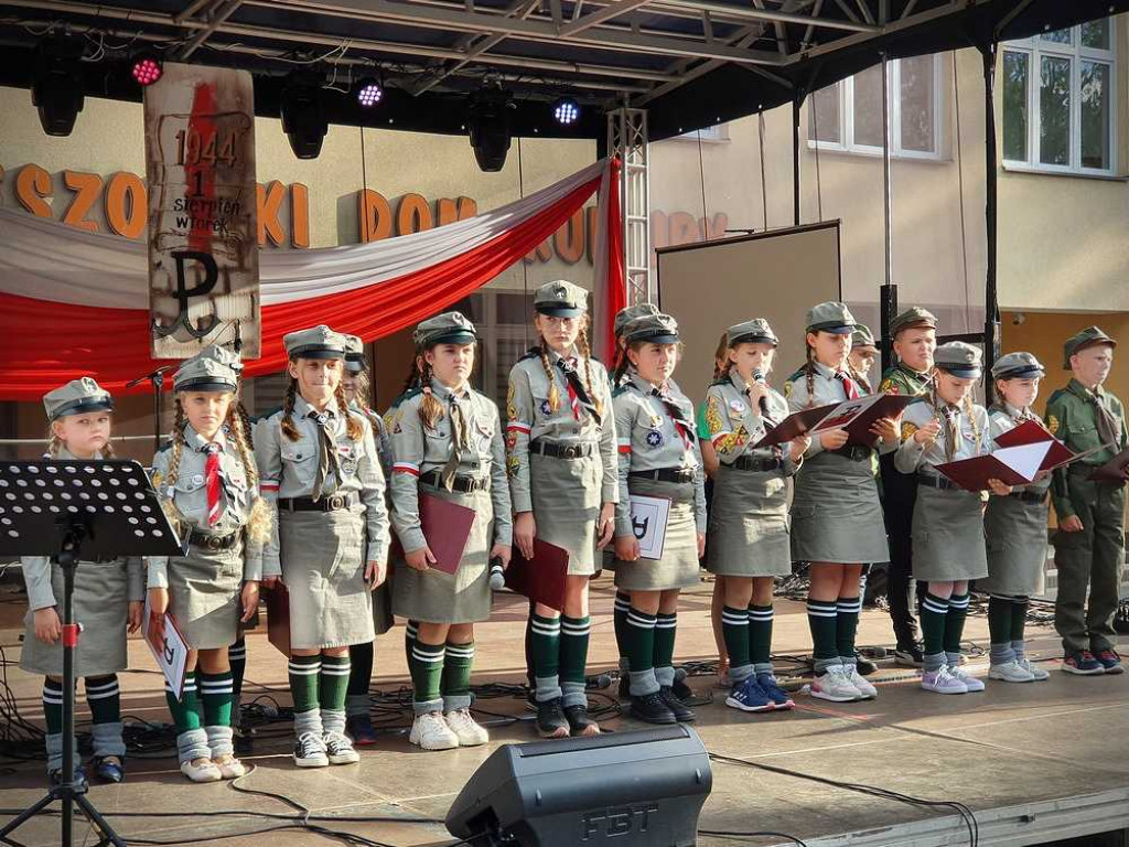 Hrubieszów uczcił 78 rocznicę wybuchu Powstania Warszawskiego [ZDJĘCIA, WIDEO]
