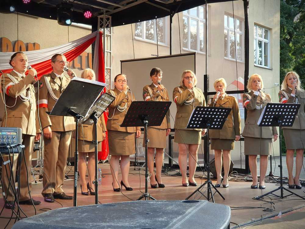 Hrubieszów uczcił 78 rocznicę wybuchu Powstania Warszawskiego [ZDJĘCIA, WIDEO]