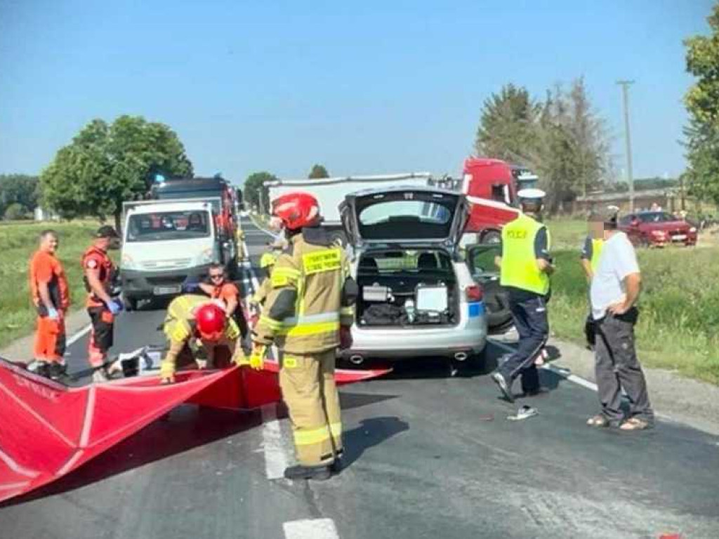 Tragiczny wypadek w Werbkowicach. Nie żyje kierowca skutera [ZDJĘCIA]