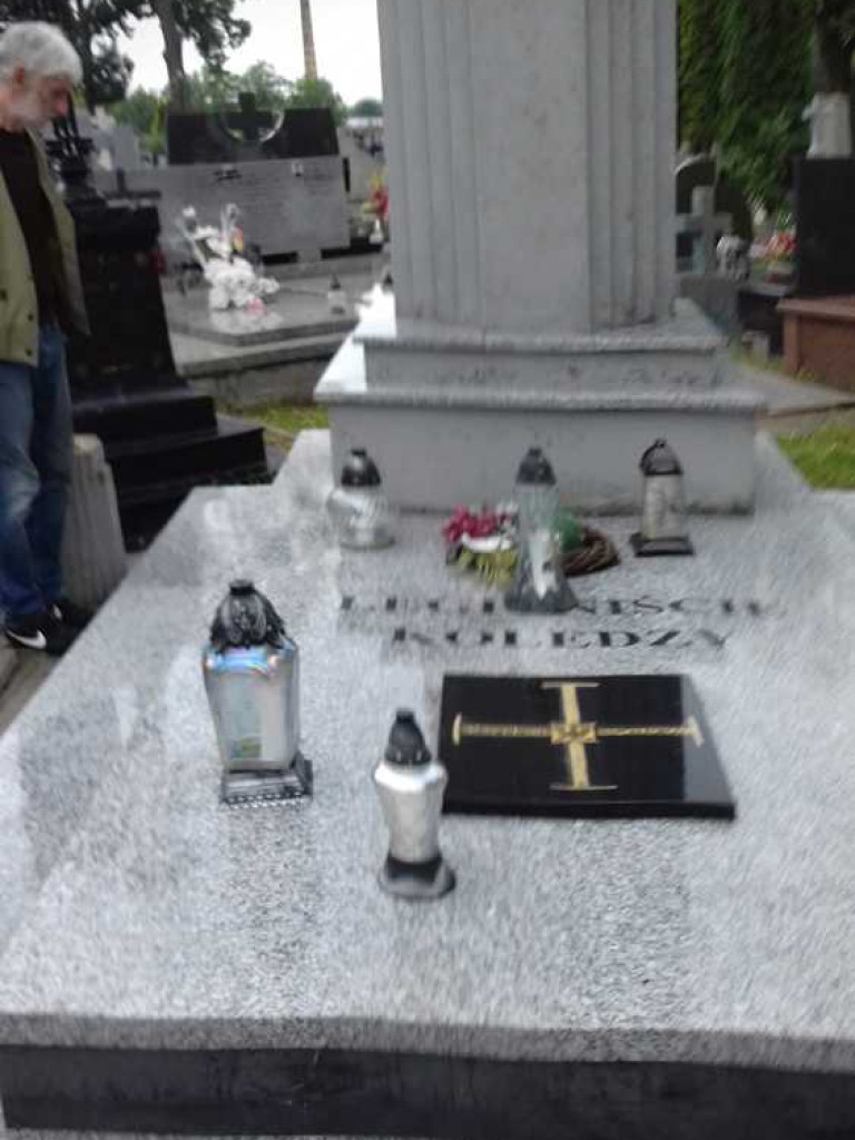 Hrubieszowski Klub Kolekcjonera w hołdzie tym, którzy o wolność walczyli [ZDJĘCIA]