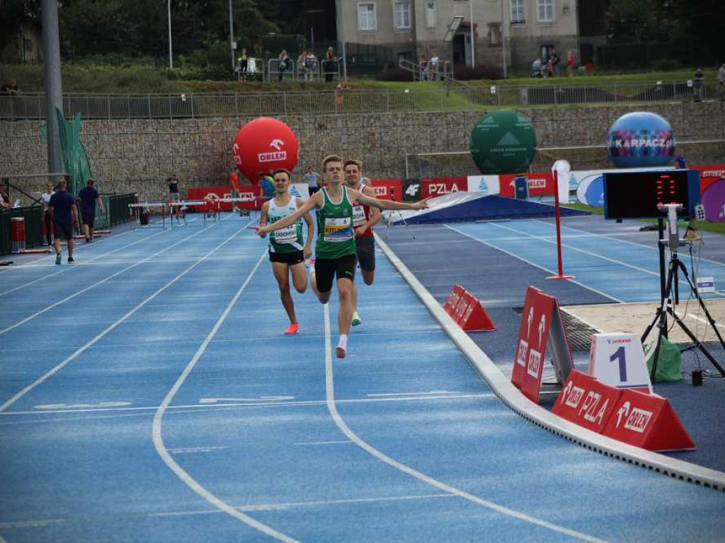 Bartek Kitliński wygrał 800 m w finale drużynowych Mistrzostw Polski w lekkiej atletyce [ZDJĘCIA, WIDEO]