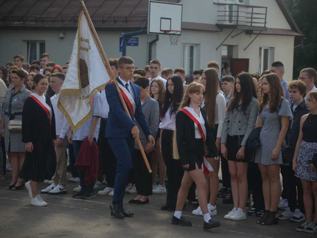 Hrubieszów: Rozpoczęcie roku szkolnego w Staszicu [ZDJĘCIA]