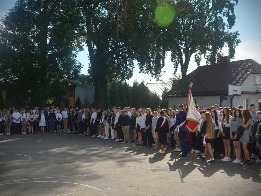 Hrubieszów: Rozpoczęcie roku szkolnego w Staszicu [ZDJĘCIA]