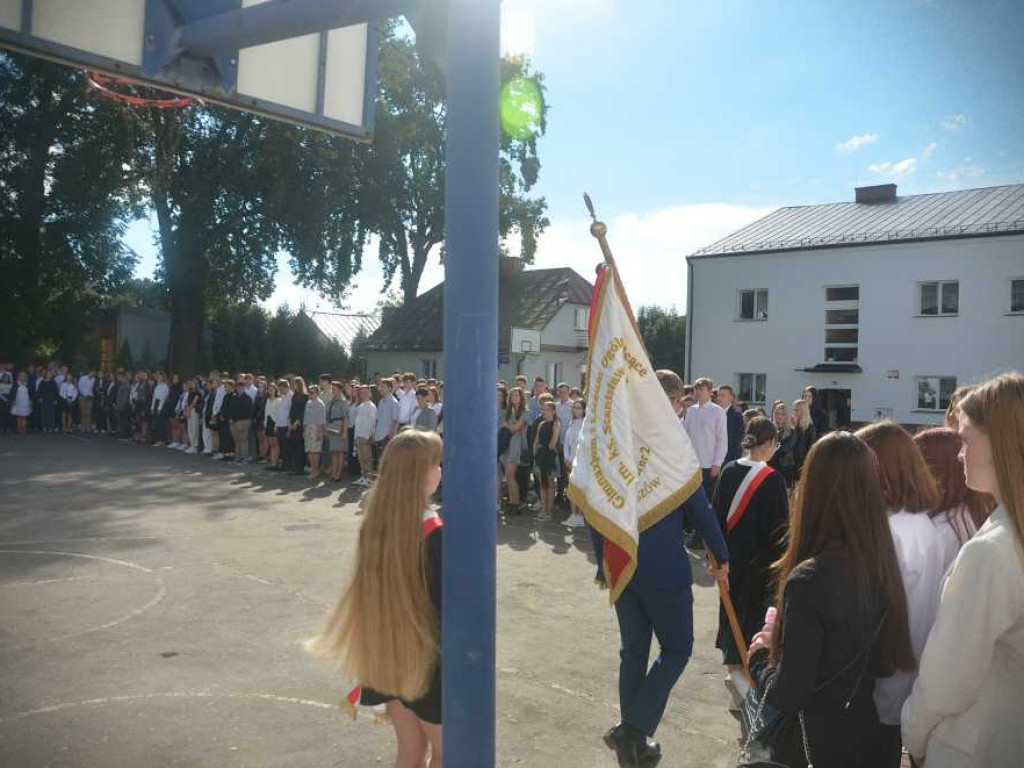 Hrubieszów: Rozpoczęcie roku szkolnego w Staszicu [ZDJĘCIA]