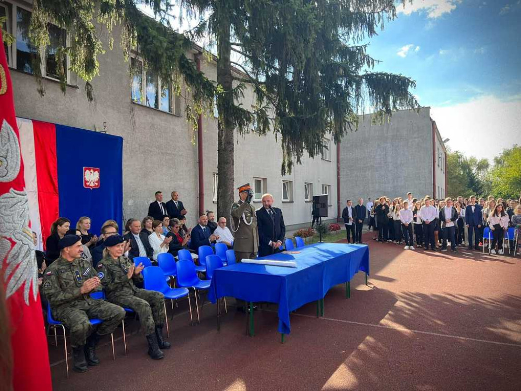 Hrubieszów: Rozpoczęcie roku szkolnego w Kościuszce [ZDJĘCIA]