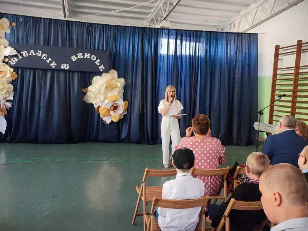 Hrubieszów: Uroczyste rozpoczęcie roku szkolnego w Powiatowym Zespole Placówek Szkolno - Wychowawczych [ZDJĘCIA]