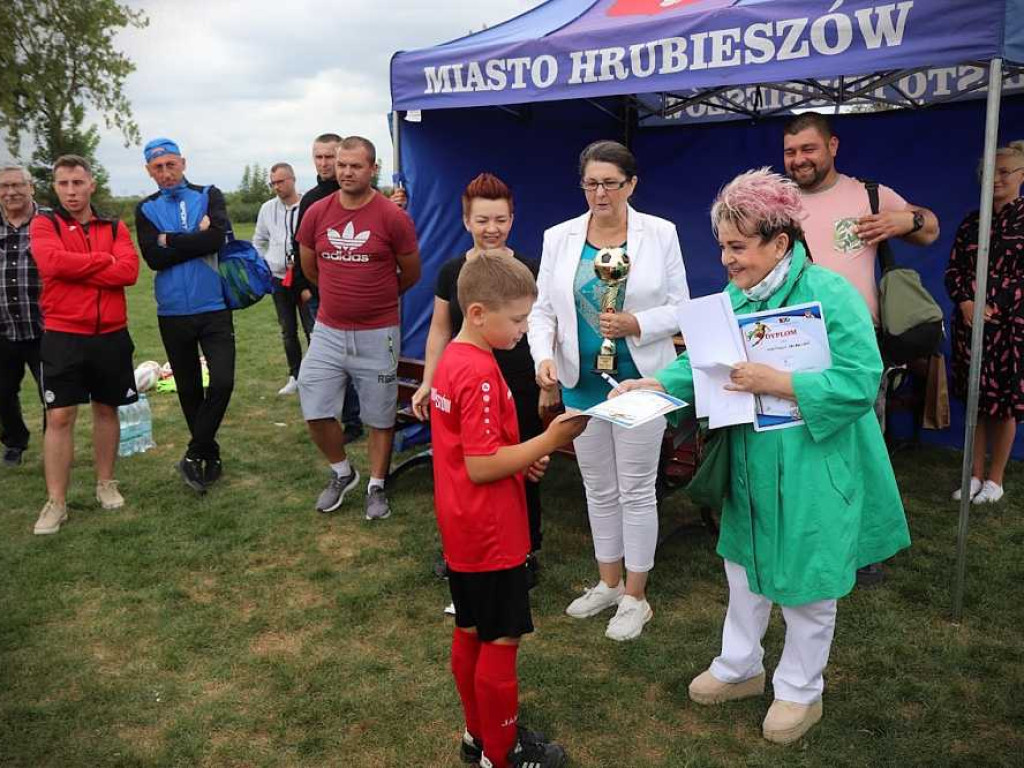 Charytatywny turniej piłki nożnej w Hrubieszowie. Udało się zebrać 2873,50 zł [ZDJĘCIA]