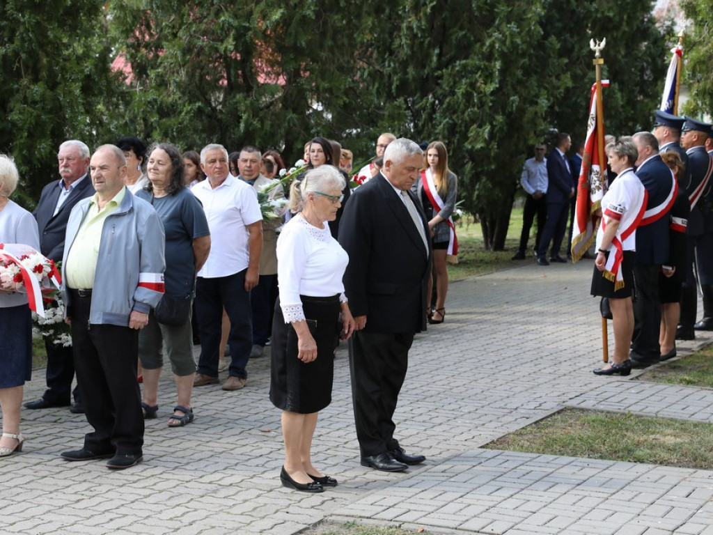 Hrubieszów: Członkowie Światowego Związku Żołnierzy AK uczcili 83 rocznicę wybuchu II Wojny Światowej [ZDJĘCIA]