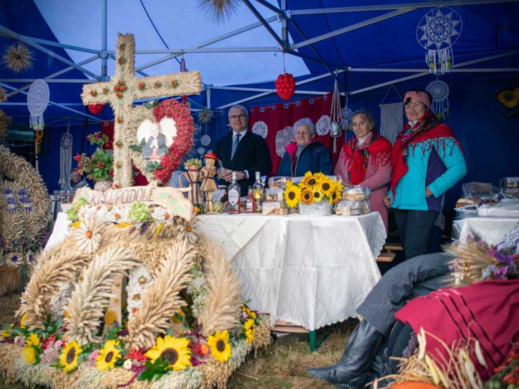 Za nami Dożynki Wojewódzkie 2022 w Radawcu [ZDJĘCIA]