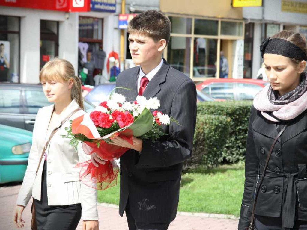 Hrubieszów: Rocznica wybuchu II Wojny Światowej w 2010 roku [ZDJĘCIA]