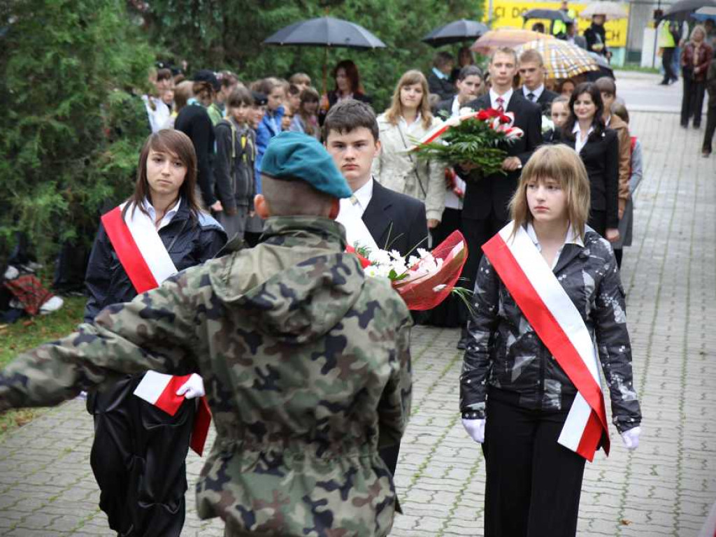 Hrubieszów: Rocznica wybuchu II Wojny Światowej w 2010 roku [ZDJĘCIA]