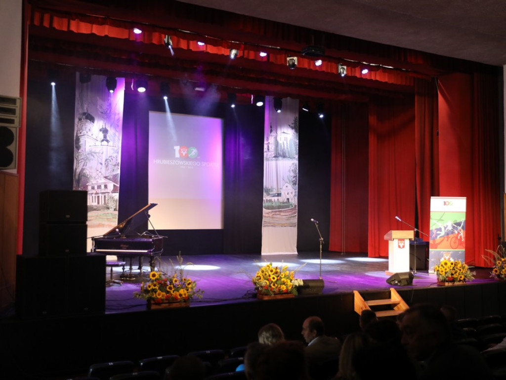 Gala Jubileuszowa 100 Lat Hrubieszowskiego Sportu 1922-2022 [ZDJĘCIA]