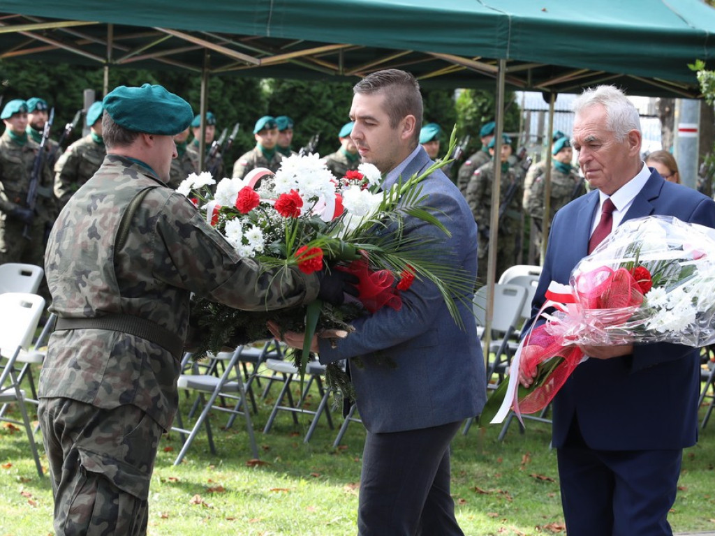 Hrubieszów: 83 rocznica agresji Armii Czerwonej na Polskę [ZDJĘCIA]