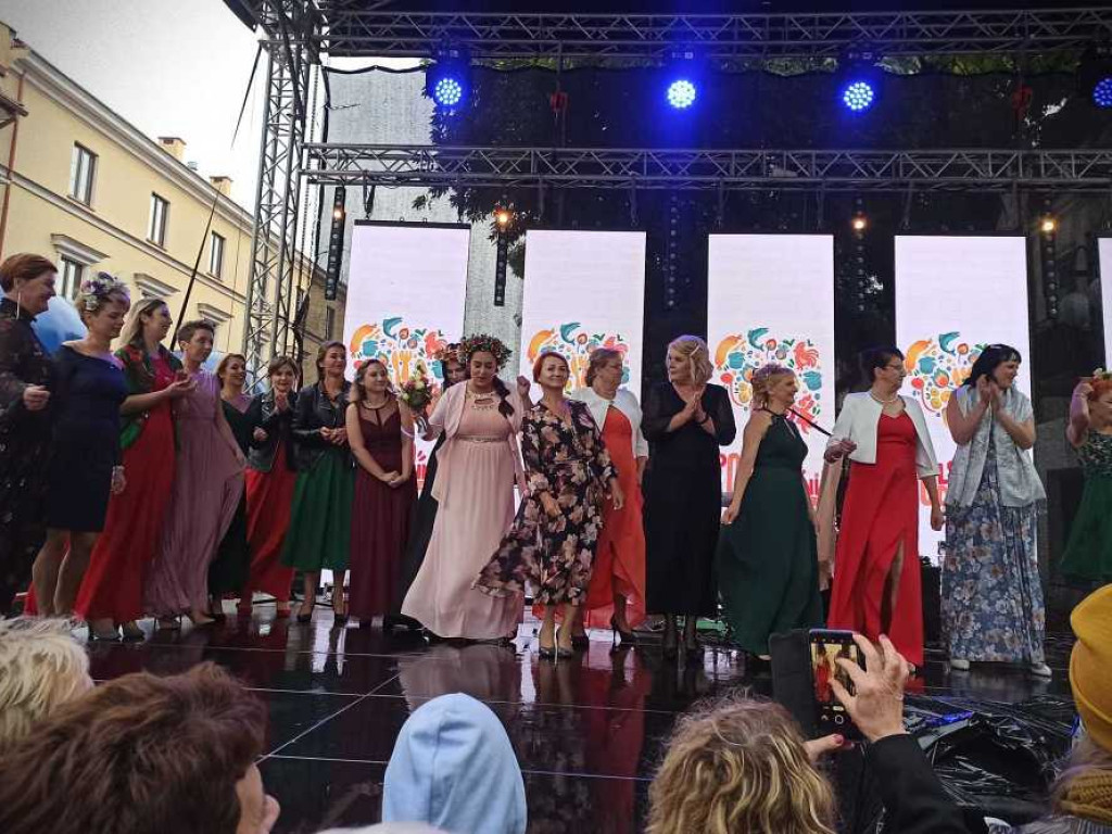 Miss z KGW Modryń Kolonia. Będzie finał na Narodowym! [ZDJĘCIA]