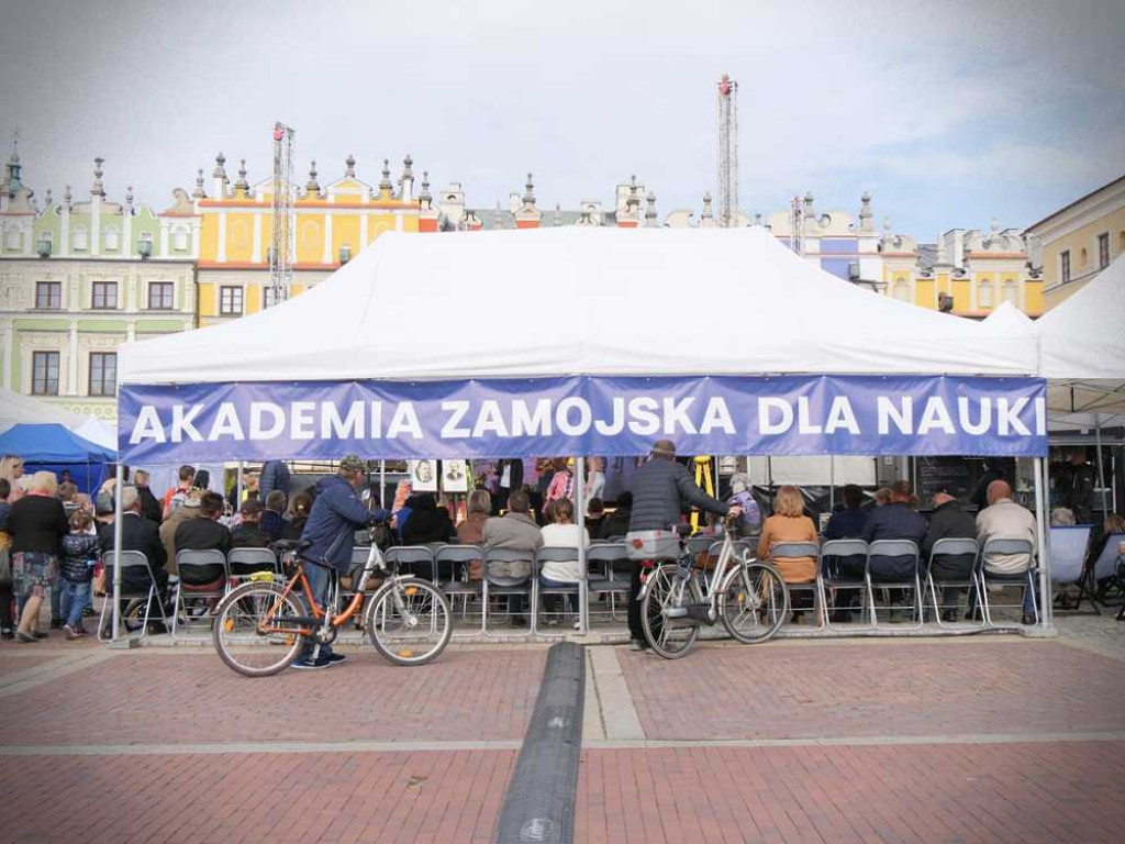 Zabawa i nauka... [ZDJĘCIA, WIDEO]