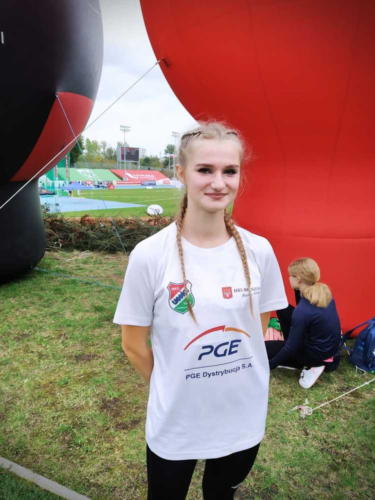 Lekkoatleci Unii Hrubieszów startowali w Lublinie i Warszawie. Red. Marek Skowronek odznaczony!