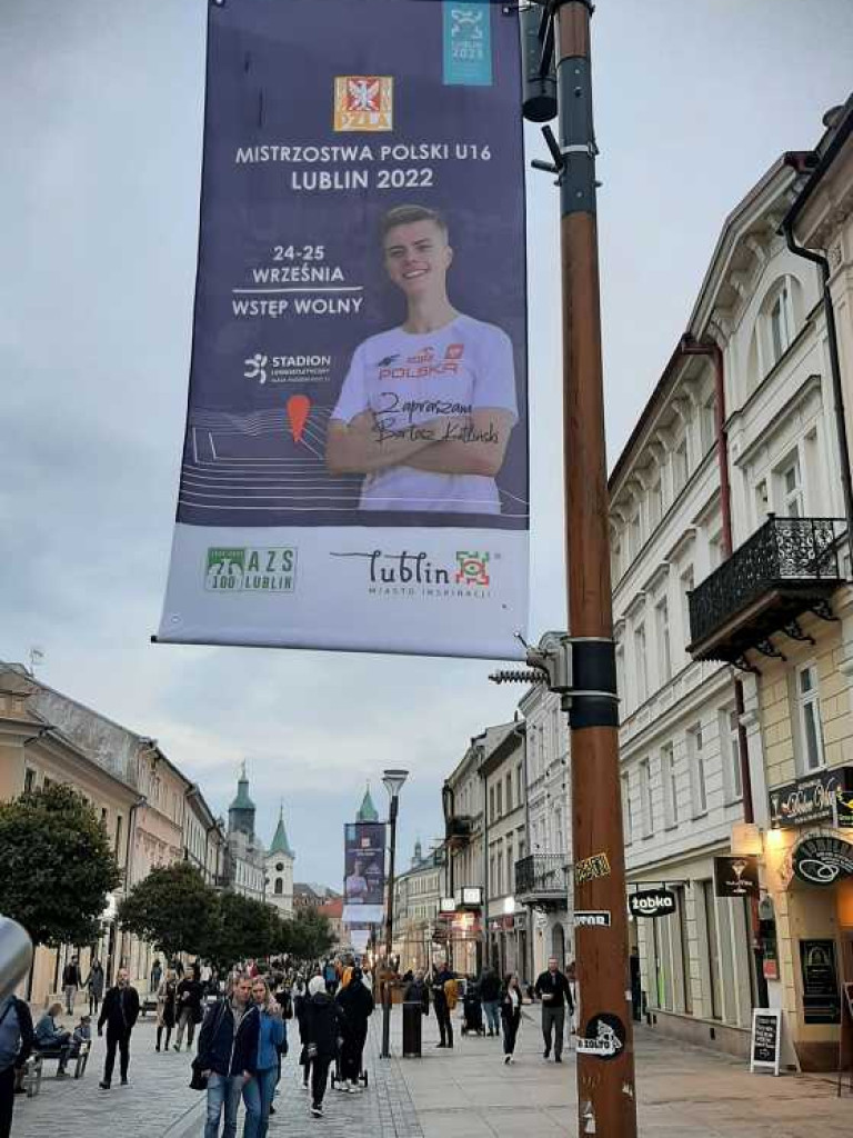 Lekkoatleci Unii Hrubieszów startowali w Lublinie i Warszawie. Red. Marek Skowronek odznaczony!