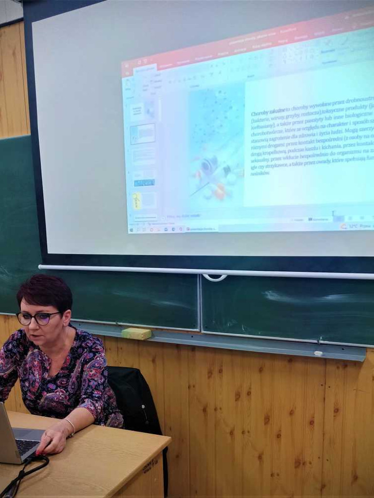 Hrubieszów: Wzięli udział w olimpiadzie, konkursie i spotkaniach profilaktycznych [ZDJĘCIA]