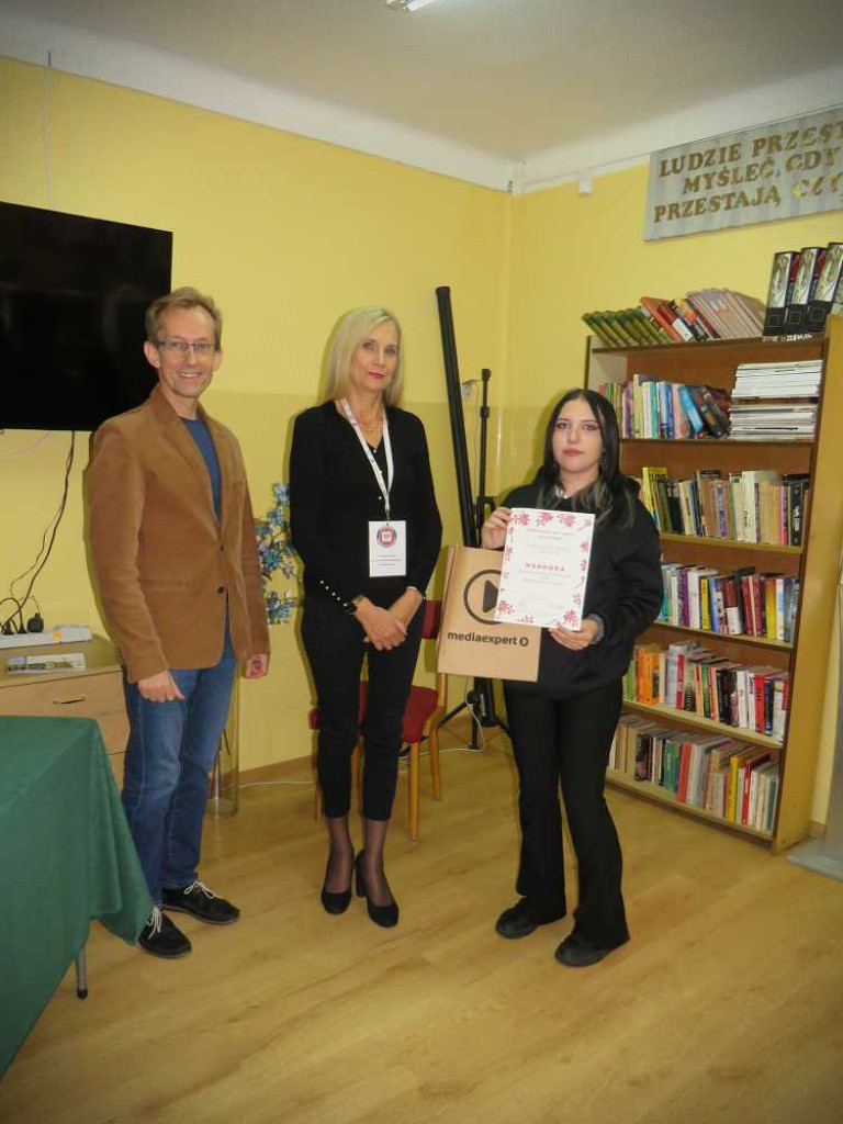 Hrubieszów: Wzięli udział w olimpiadzie, konkursie i spotkaniach profilaktycznych [ZDJĘCIA]