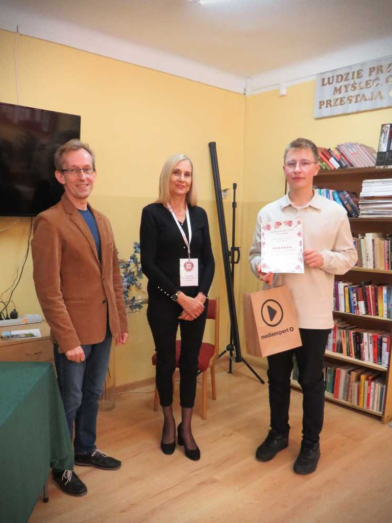 Hrubieszów: Wzięli udział w olimpiadzie, konkursie i spotkaniach profilaktycznych [ZDJĘCIA]