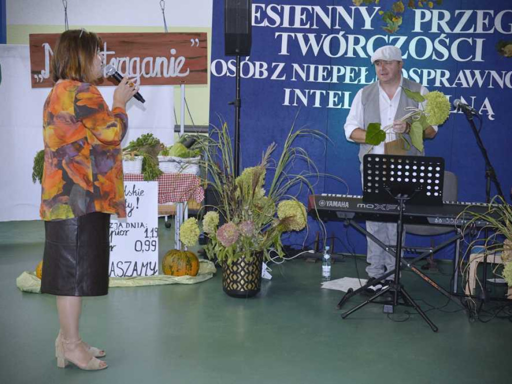Jesienny Przegląd Twórczości Osób z Niepełnosprawnością Intelektualną - Alojzów 2022 [ZDJĘCIA]