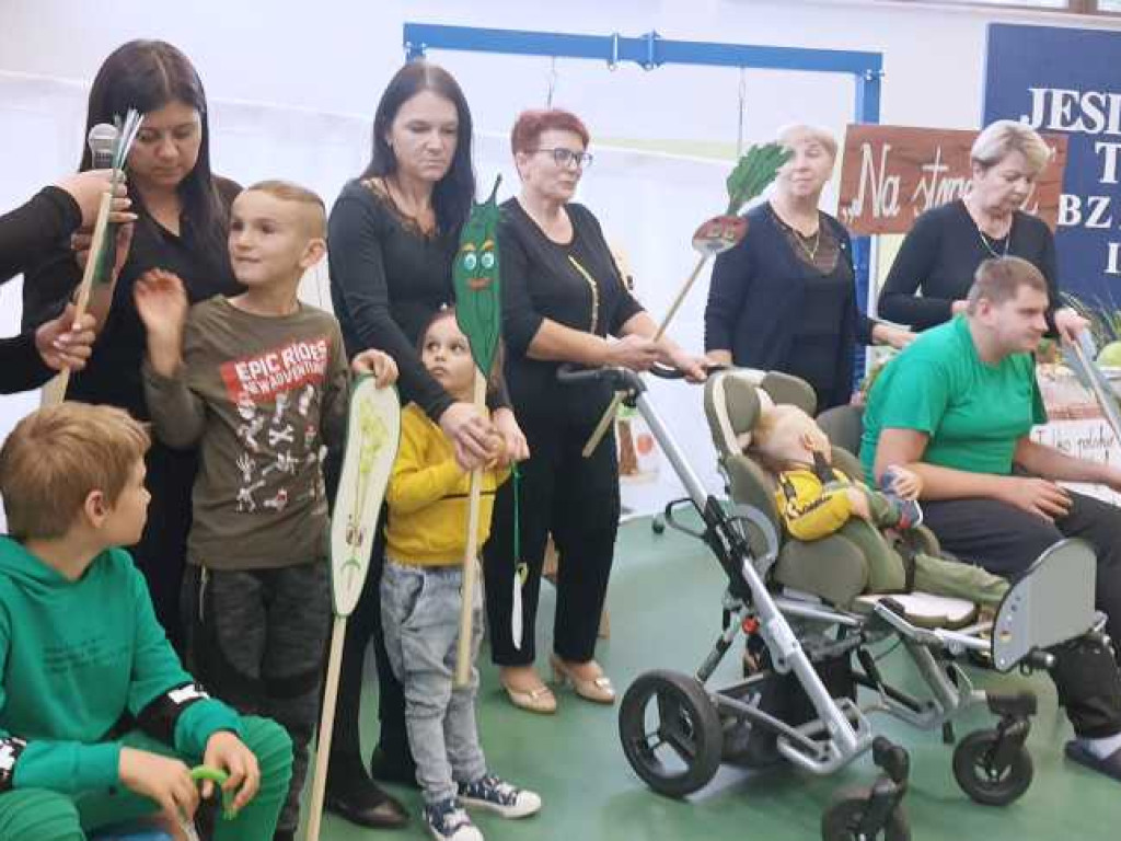 Jesienny Przegląd Twórczości Osób z Niepełnosprawnością Intelektualną - Alojzów 2022 [ZDJĘCIA]